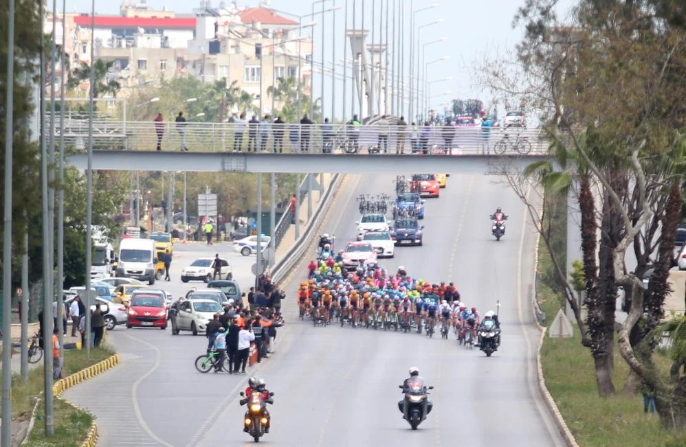 Cumhurbaşkanlığı Türkiye Bisiklet Turu'na büyük ilgi