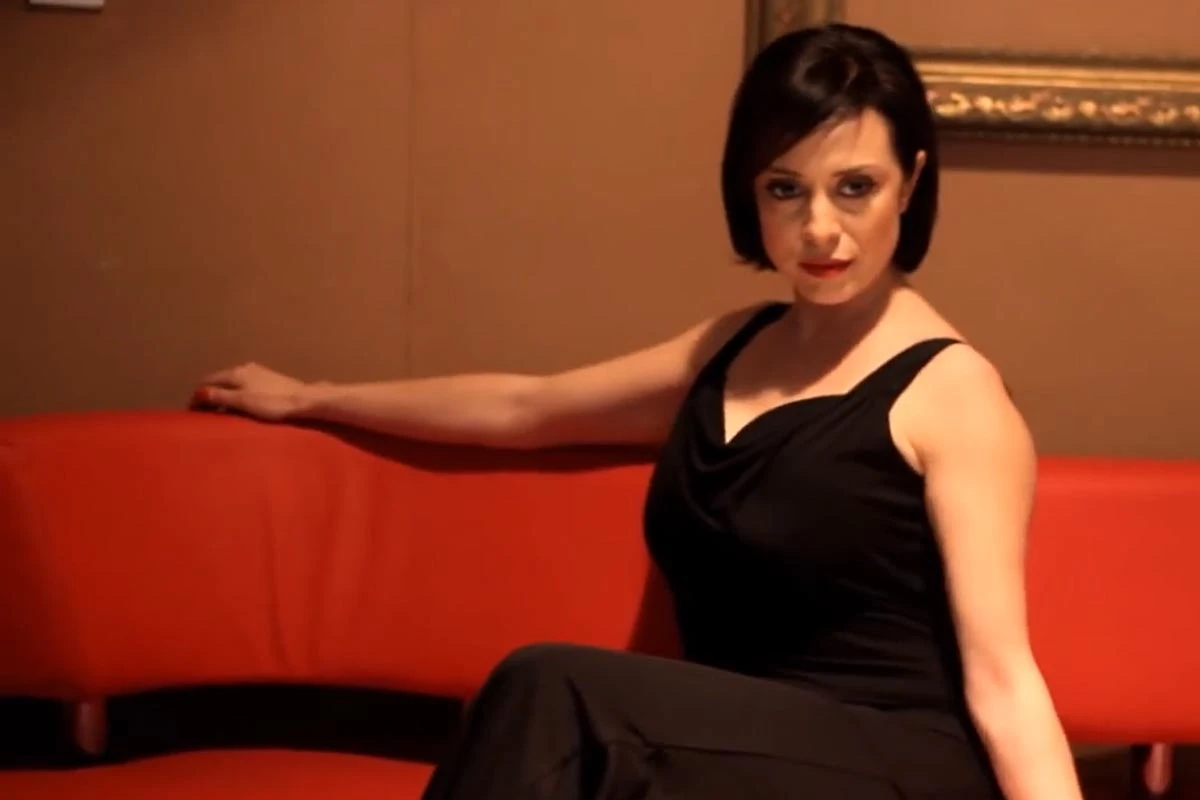 Mahkemeden ünlü oyuncu Elçin Sangu için kötü haber: Tazminat ödeyecek