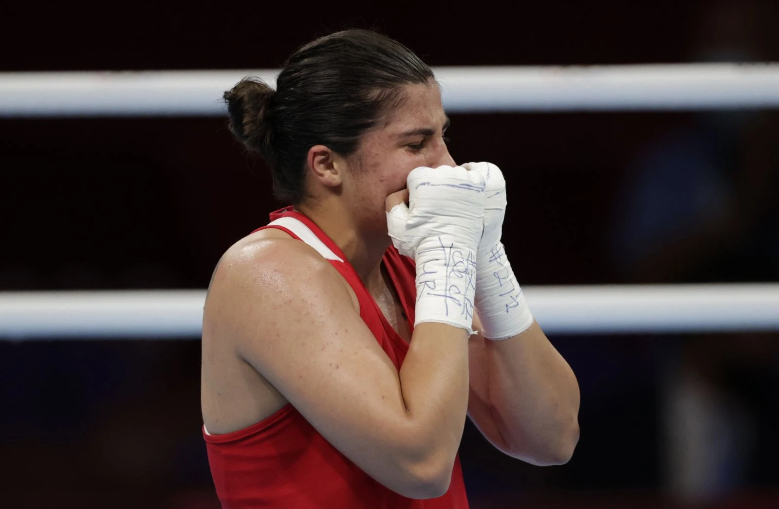 Busenaz Sürmeneli olimpiyat şampiyonu!