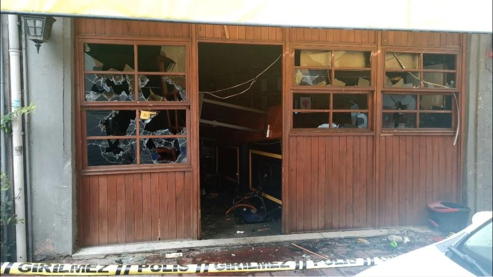 Kına gecesi kana bulandı: Babayı vurdular