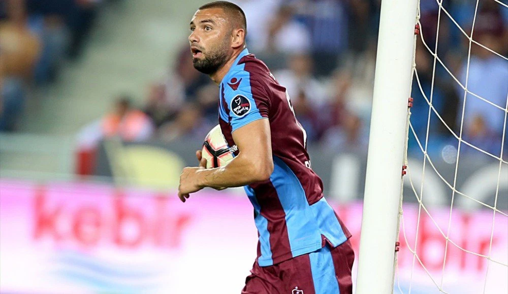 Burak Yılmaz, Beşiktaş'la anlaştı