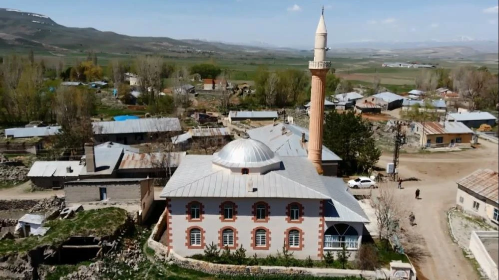 Ermeniler bu camide 587 kişiyi diri diri yaktı