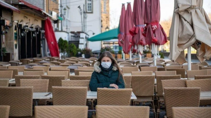 Vakalar 100 bin olursa yeni kısıtlamalar gelecek! İşte Sağlık Bakanlığı'nın yeni yol haritası