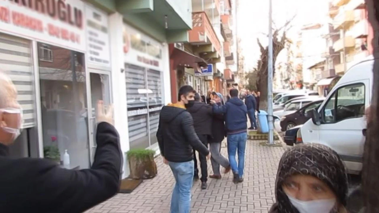 Çanakkale'de Babacan’a tepki: Davanız için oy verdim, hakkımı helal etmiyorum