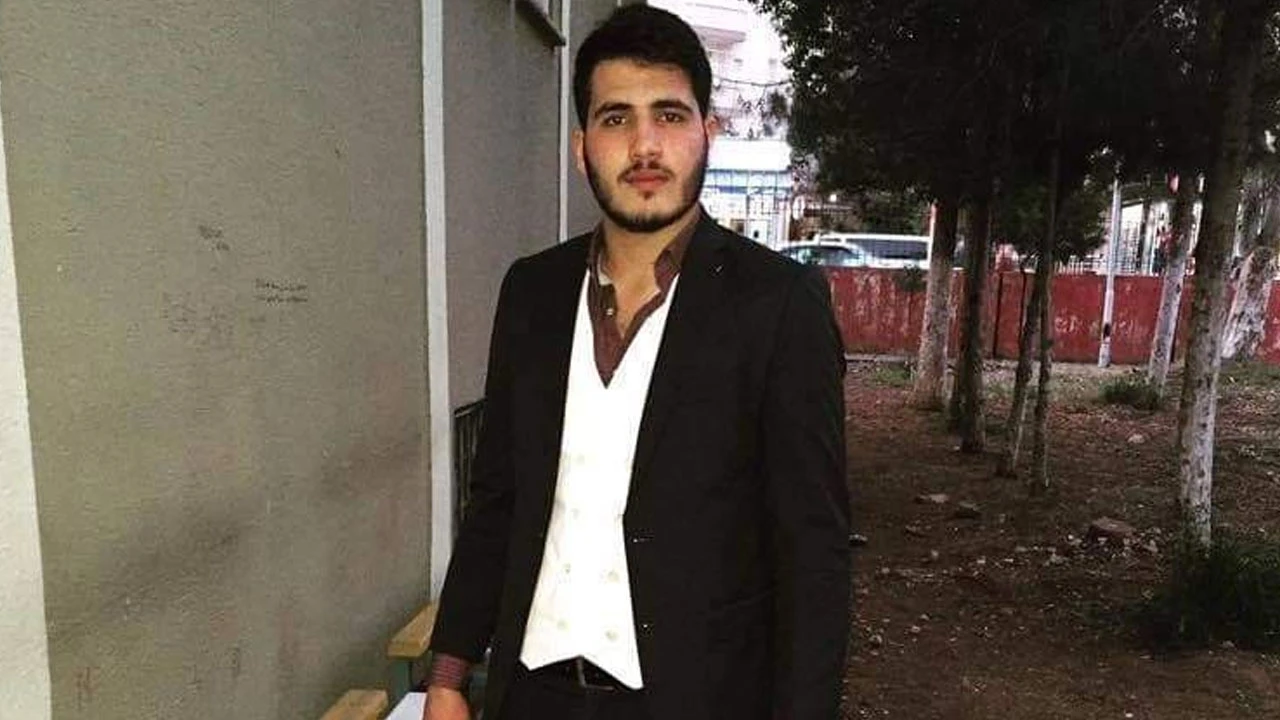 Adana'da sokak ortasında cinayet: 4 yerinden vurdular, hastaneye bırakıp kaçtılar