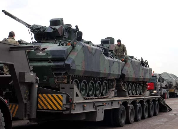 Suriye sınırına askeri sevkiyat