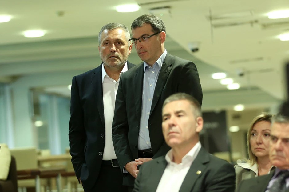 Fenerbahçe'de Comolli dışlandı