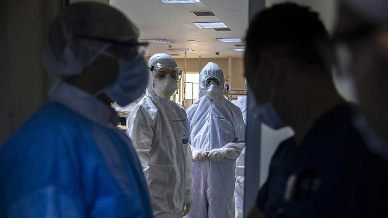 COVID-19'un erkekleri neden daha çok etkilediği ortaya çıktı