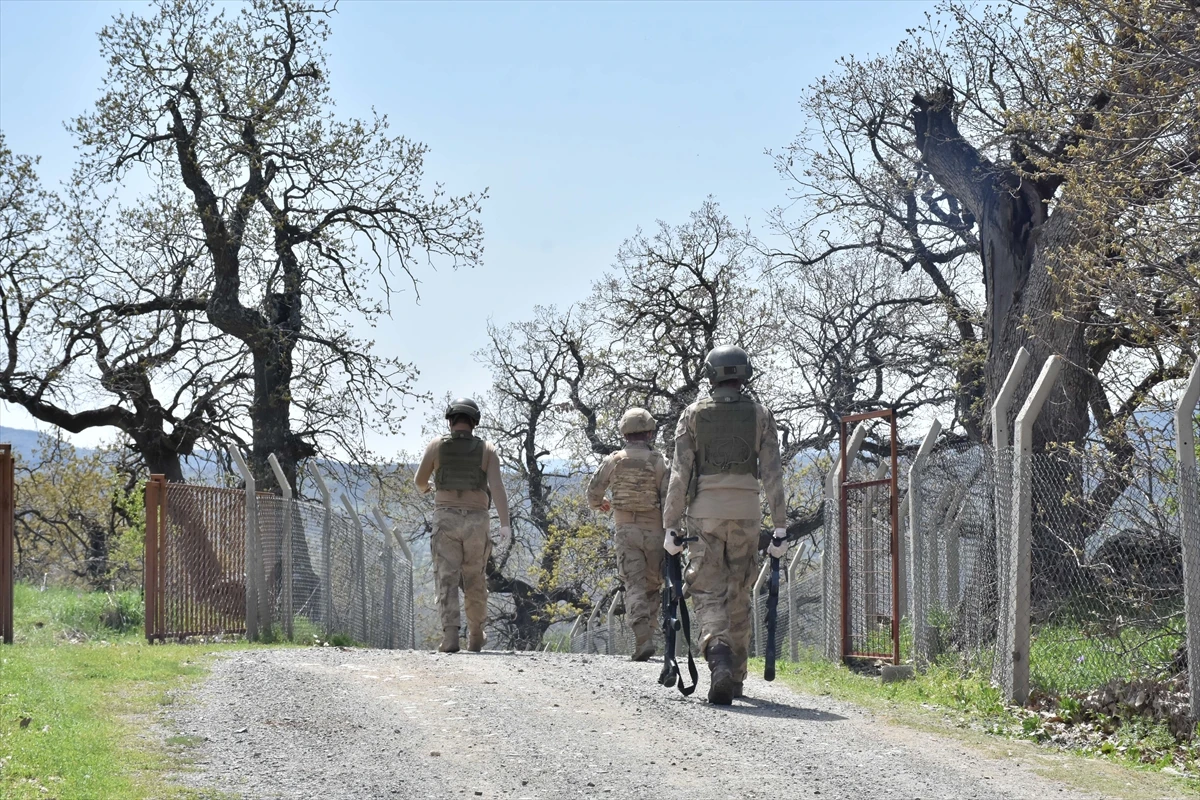 PKK'lı teröristler, Diyarbakır'da köylülere saldırdı