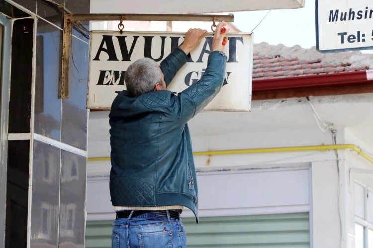 Şehidi icraya veren avukata bir şok daha!