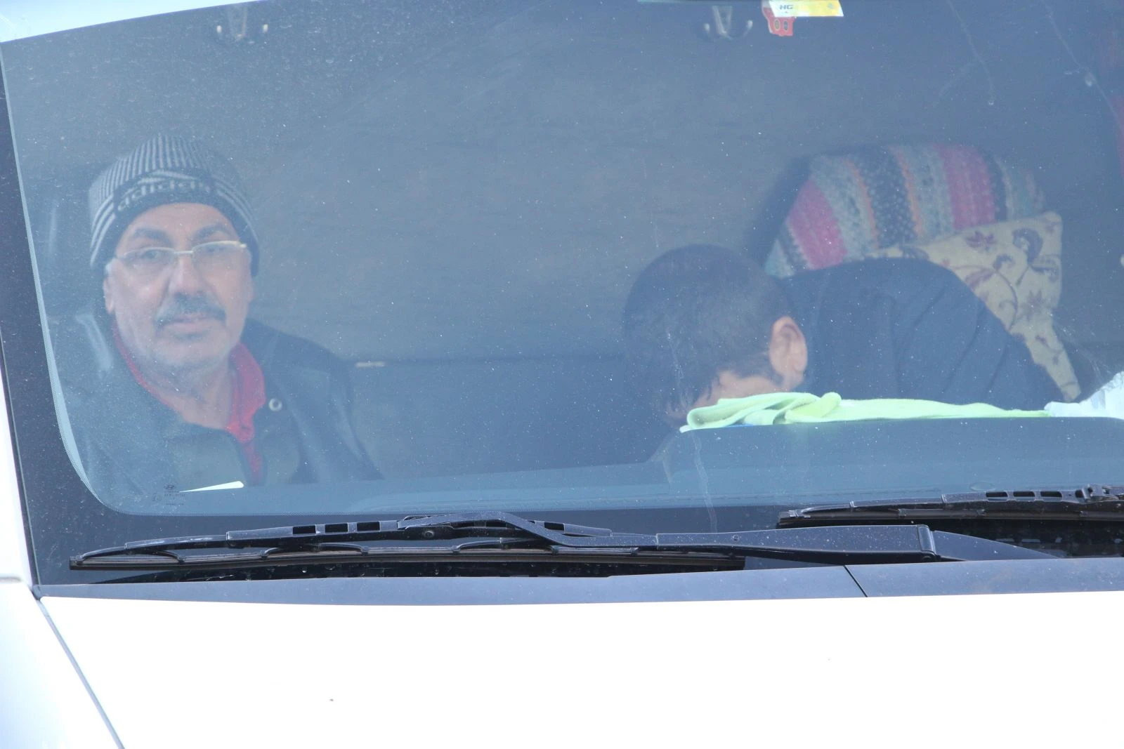 Çocukları için siper olan baba son yolculuğuna uğurlandı