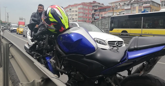 E-5 feci motosiklet kazası kamerada:1 ölü