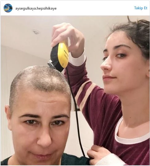 Hazal Kaya'nın annesi kansere yakalandı