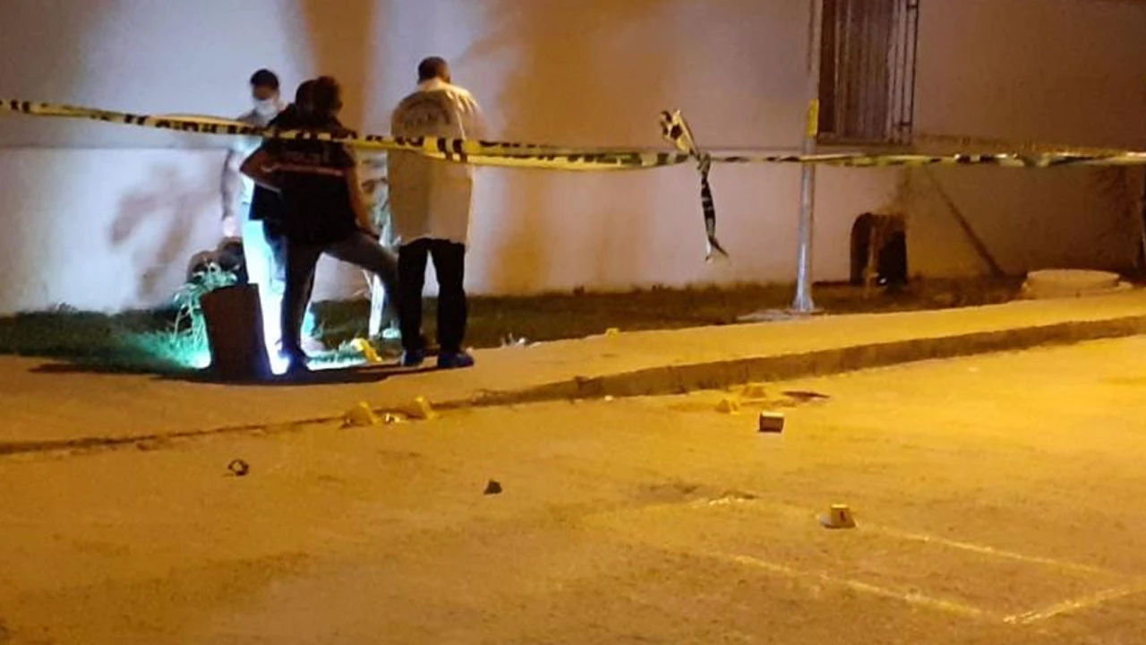 Ankara'da eski eş dehşet saçtı: Karısını öldürdü ve kızını yaraladı