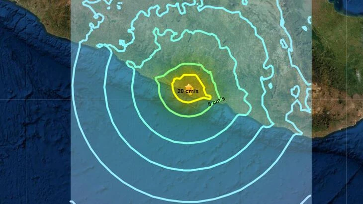 Meksika'yı afetler vurdu! Sel sonrası 6.9 büyüklüğünde deprem