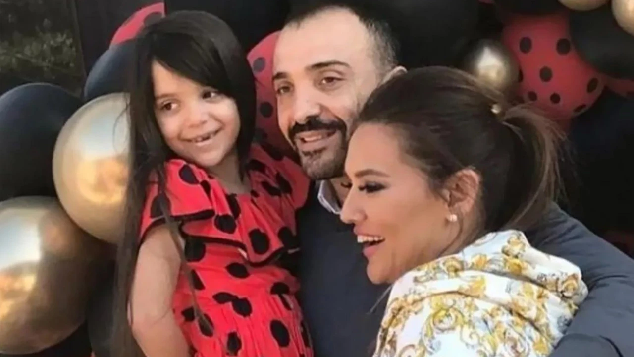 Demet Akalın hamile mi, kaç yaşında? Demet Akalın'dan hamilelik iddialarına cevap geldi!