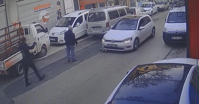 Köpeği ezdi, arkasına bakmadan kaçtı