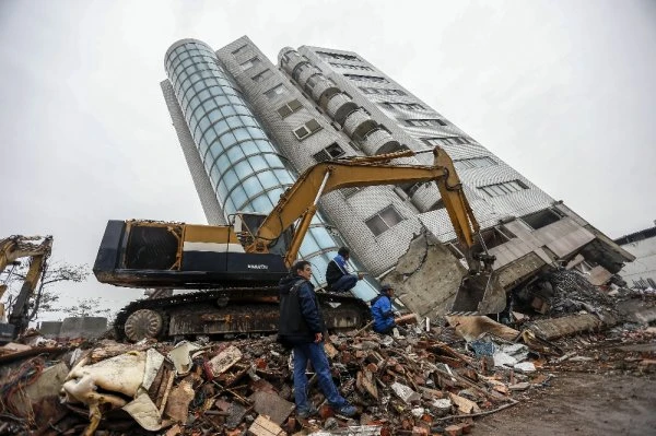 Tayvan'da depremin bilançosu artıyor: 10 ölü