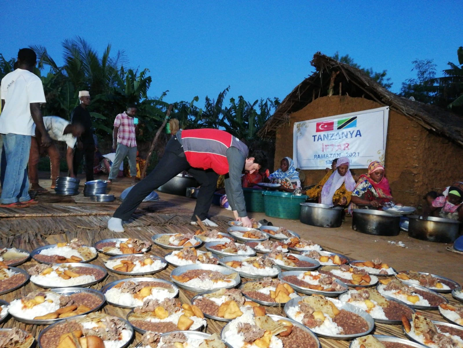 Sadakataşı Tanzanya’da Ramazan sevinci yaşattı