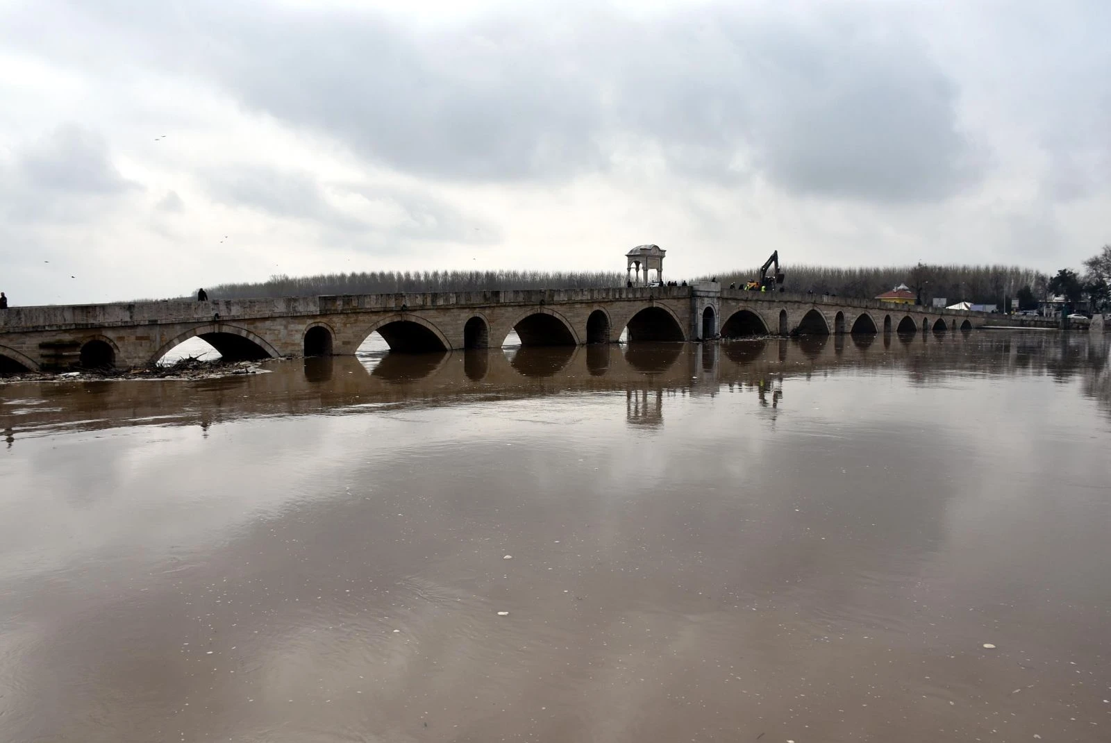 Edirne'de dolu yağışı etkili oldu