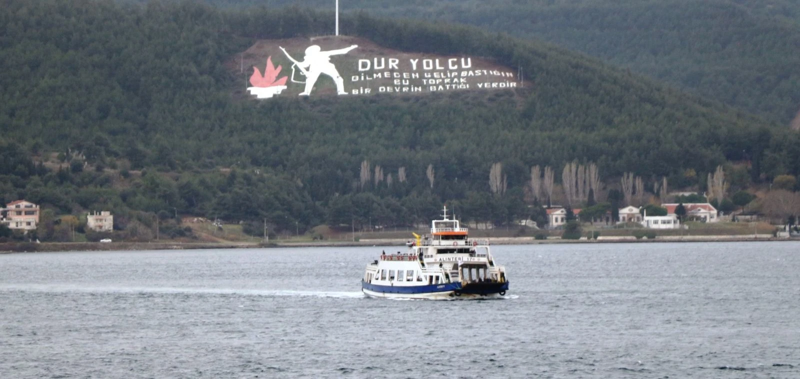 Bozcaada seferlerine fırtına engeli