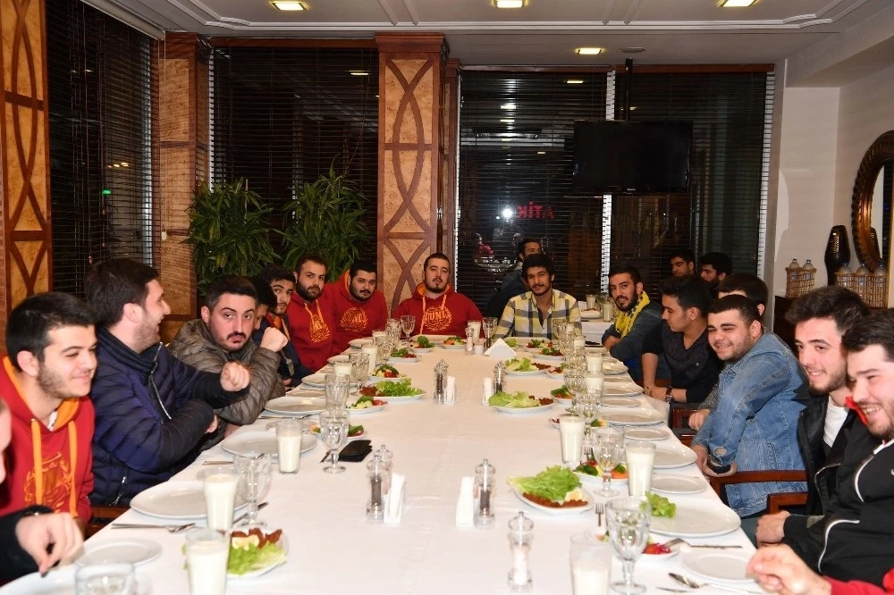 F.Bahçe-G.Saray derbisi öncesi sürpriz görüşme!