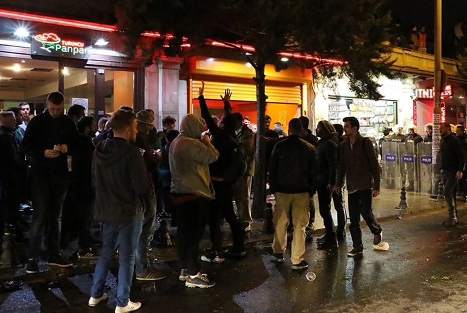 Celtic taraftarı ile vatandaşlar arasında gerginlik