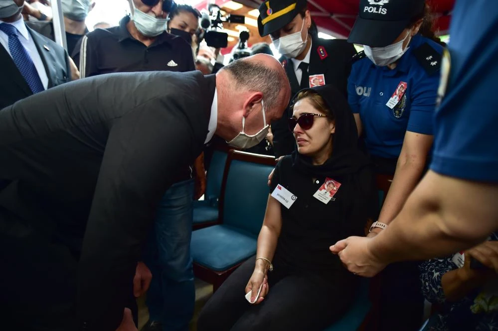 Makamında saldırıya uğrayan Emniyet Müdür Yardımcısı'na veda