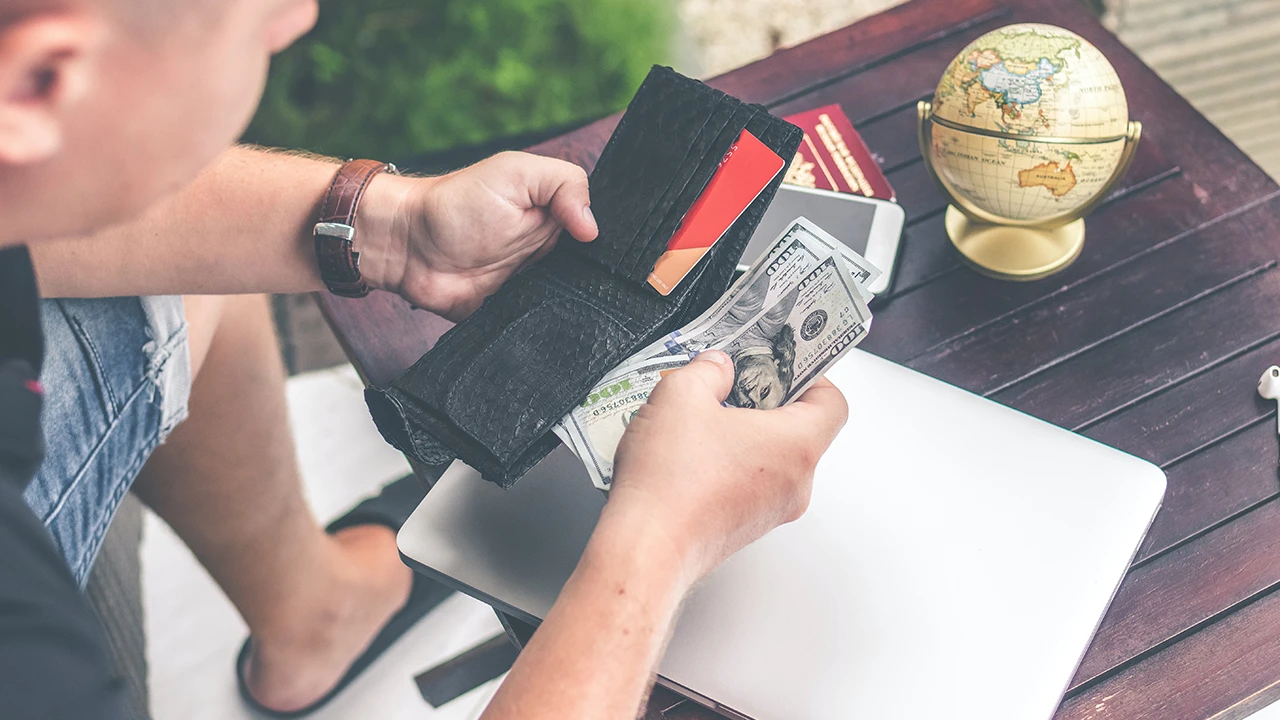 Dolar fiyatı enflasyon rakamlarına odaklandı! 3 Kasım dolar kaç TL? Bugün Euro kaç TL?