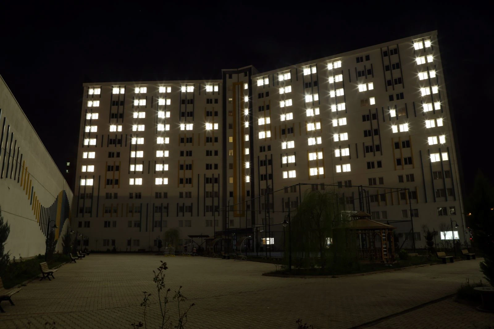 Tüm yurtlardaki kareografilerde dikkat çeken detay!