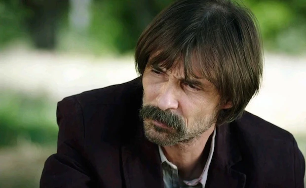 Erdal Beşikçioğlu kimdir, kaç yaşında? Erdal Beşikçioğlu'nun yer aldığı Bergen filmi ertelendi mi?