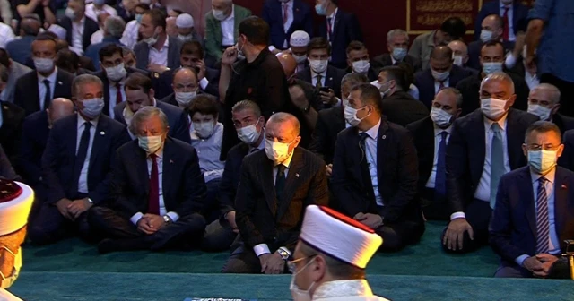 Cumhurbaşkanı Erdoğan Ayasofya Camii'nde