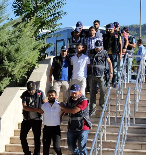 Erdoğan'ın oteline saldıran hainler adliyeye sevk edildi