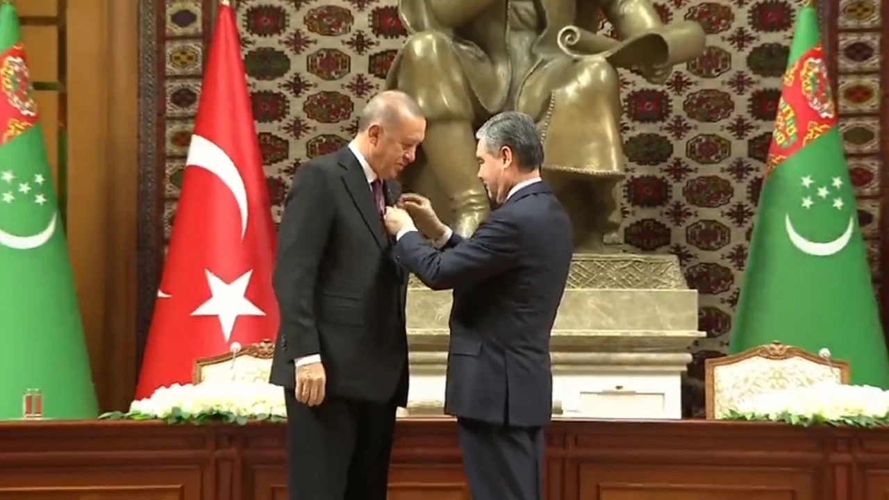 Cumhurbaşkanı Erdoğan imzaladı: Türkiye ile Türkmenistan arasında 5 milyar dolarlık anlaşma