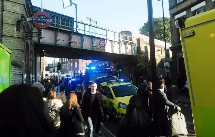 Londra metrosunda patlama!