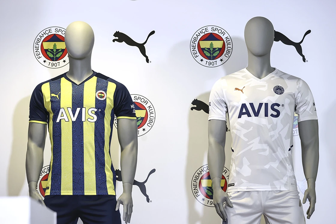 Fenerbahçe’nin yeni formaları tanıtıldı