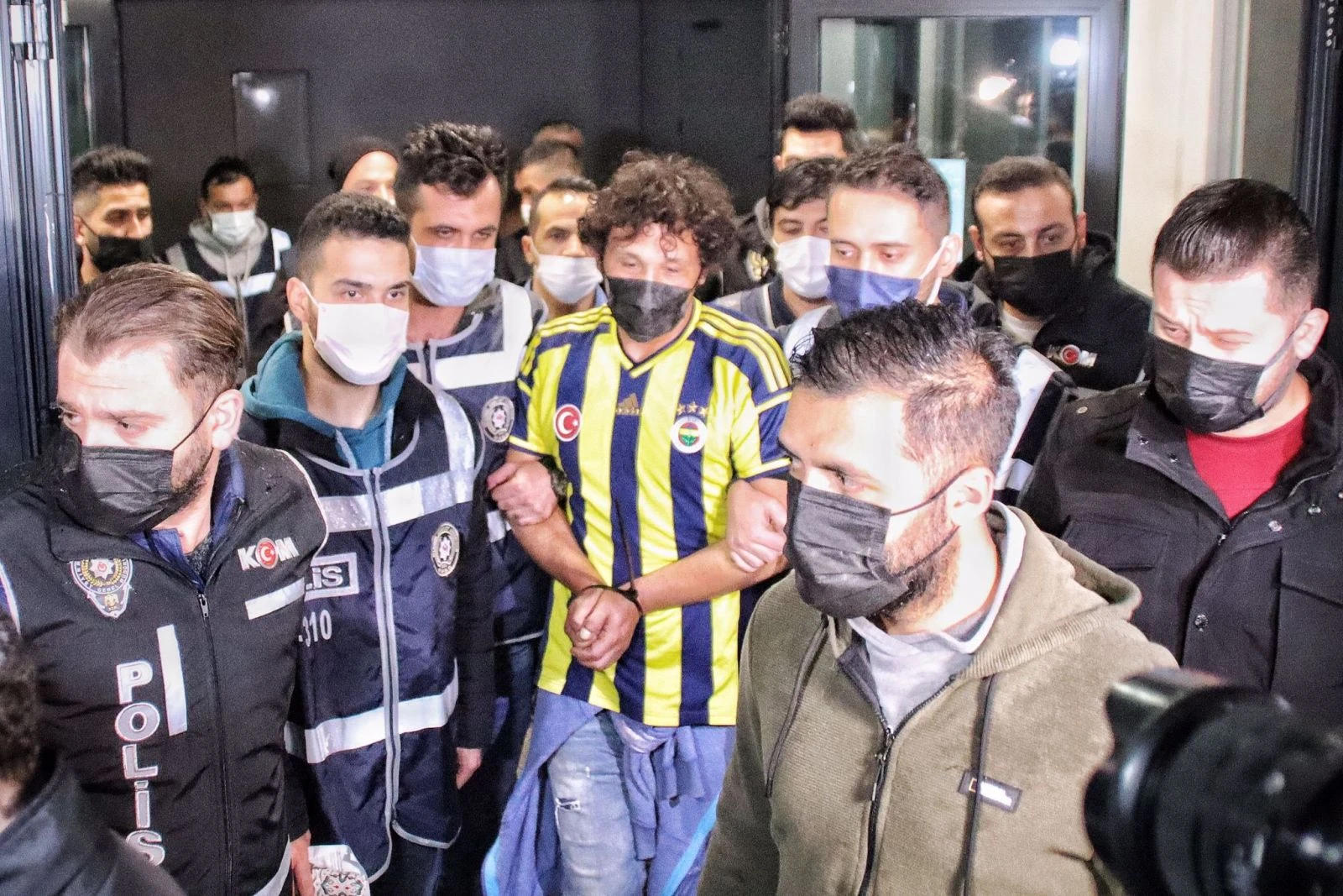 Fatih Aydın'ın iadesinde tepki çeken görüntü! Fenerbahçe forması gündem oldu