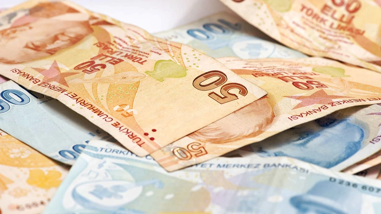 Son dakika! Memur maaşlarına zam belli oldu: İşte 2022 rakamları