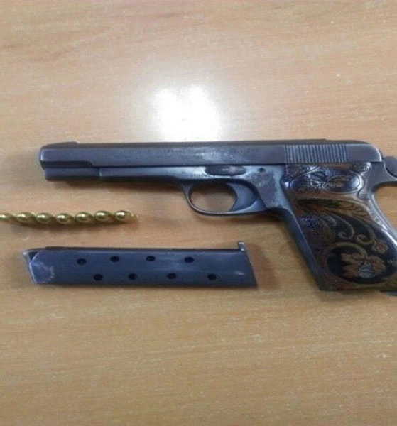 Koyun etinden tabanca çıktı