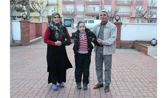 Cumhurbaşkanı Erdoğan Karaman’lı anneyi sevince boğdu