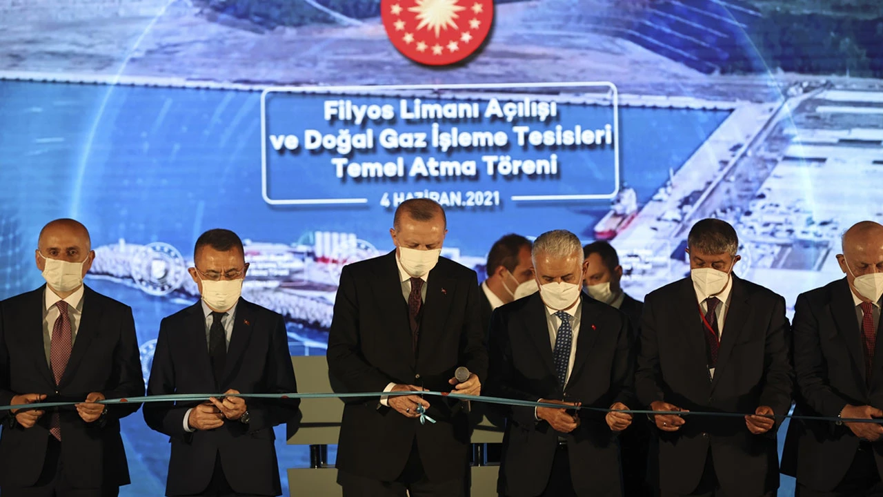 Cumhurbaşkanı Erdoğan müjdeyi açıkladı: Karadeniz'de yeni doğal gaz rezervi keşfedildi