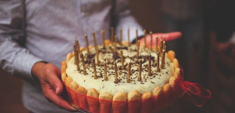 En Güzel Yerli ve Yabancı Doğum Günü Şarkıları