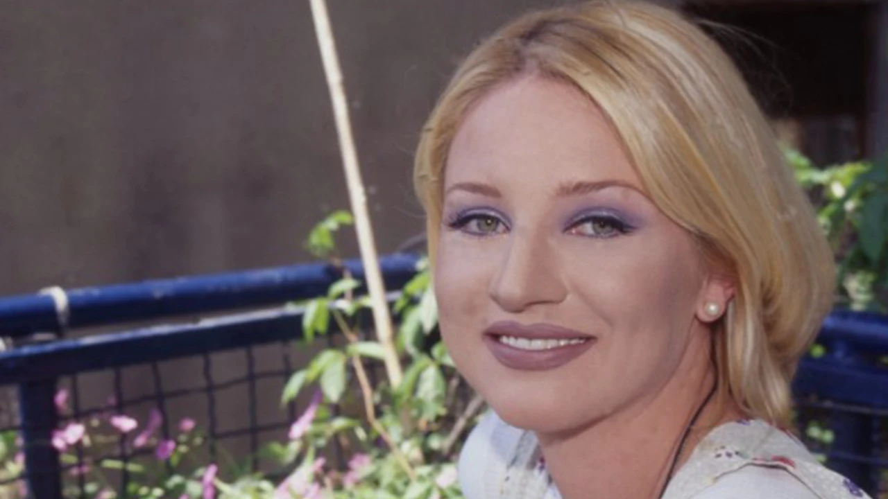 Buket Dereoğlu kimdir, kaç yaşında, nereli? Bizimkiler'in Demet'i, Buket Dereoğlu hangi dizi ve filmlerde oynadı?