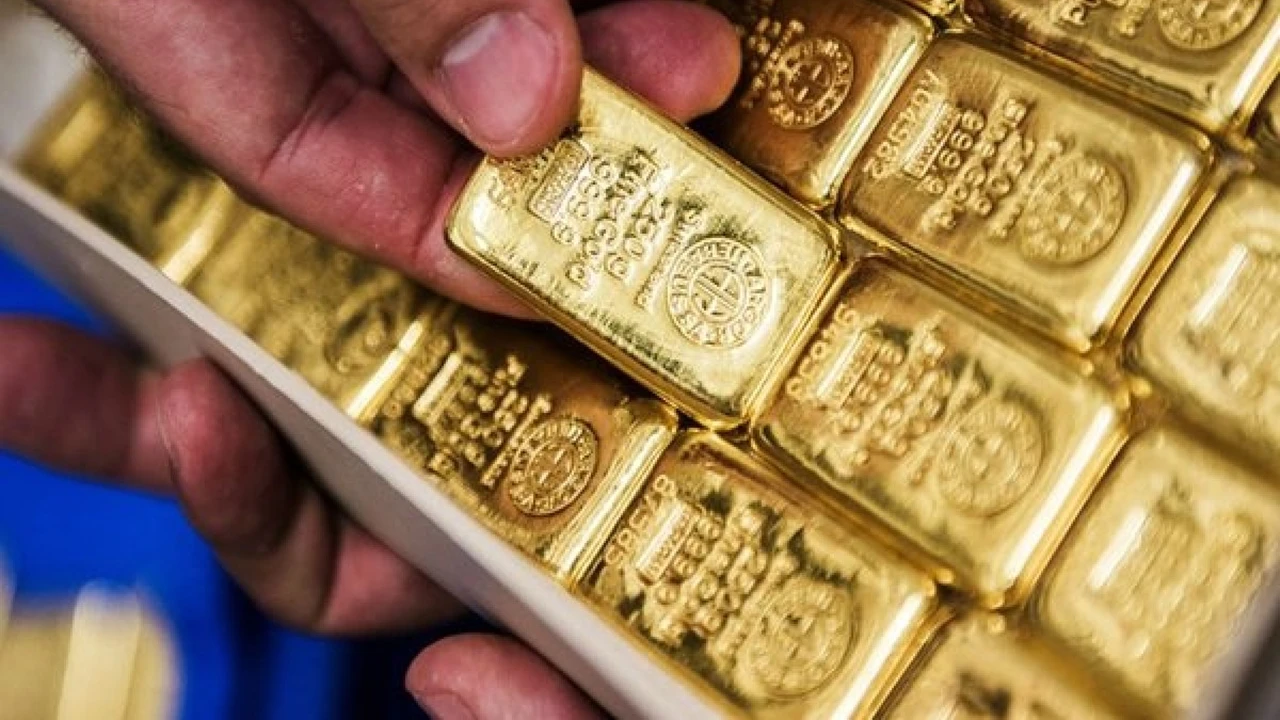 Dolar ve altın düşmeye devam ediyor! Zarar eden yatırımcı ne yapmalı? Piyasa analistinden kritik uyarı