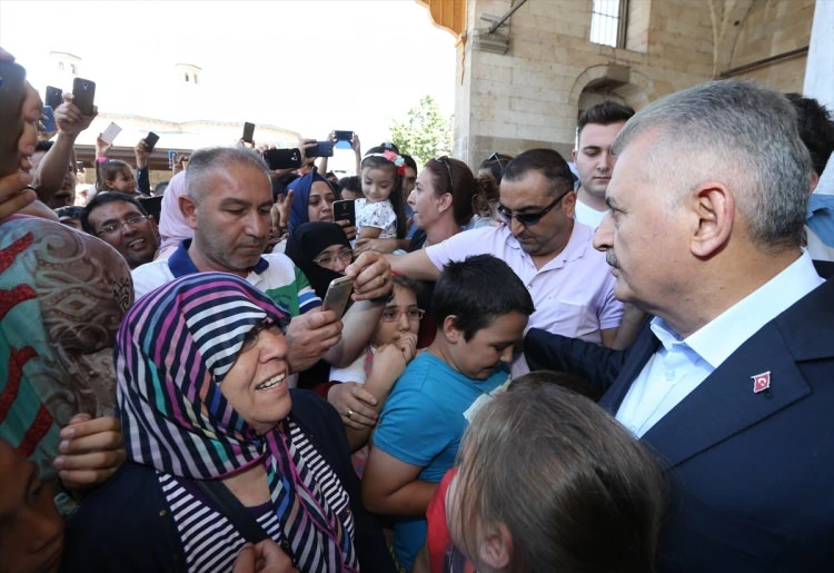 Konya'da dikkat çeken diyalog