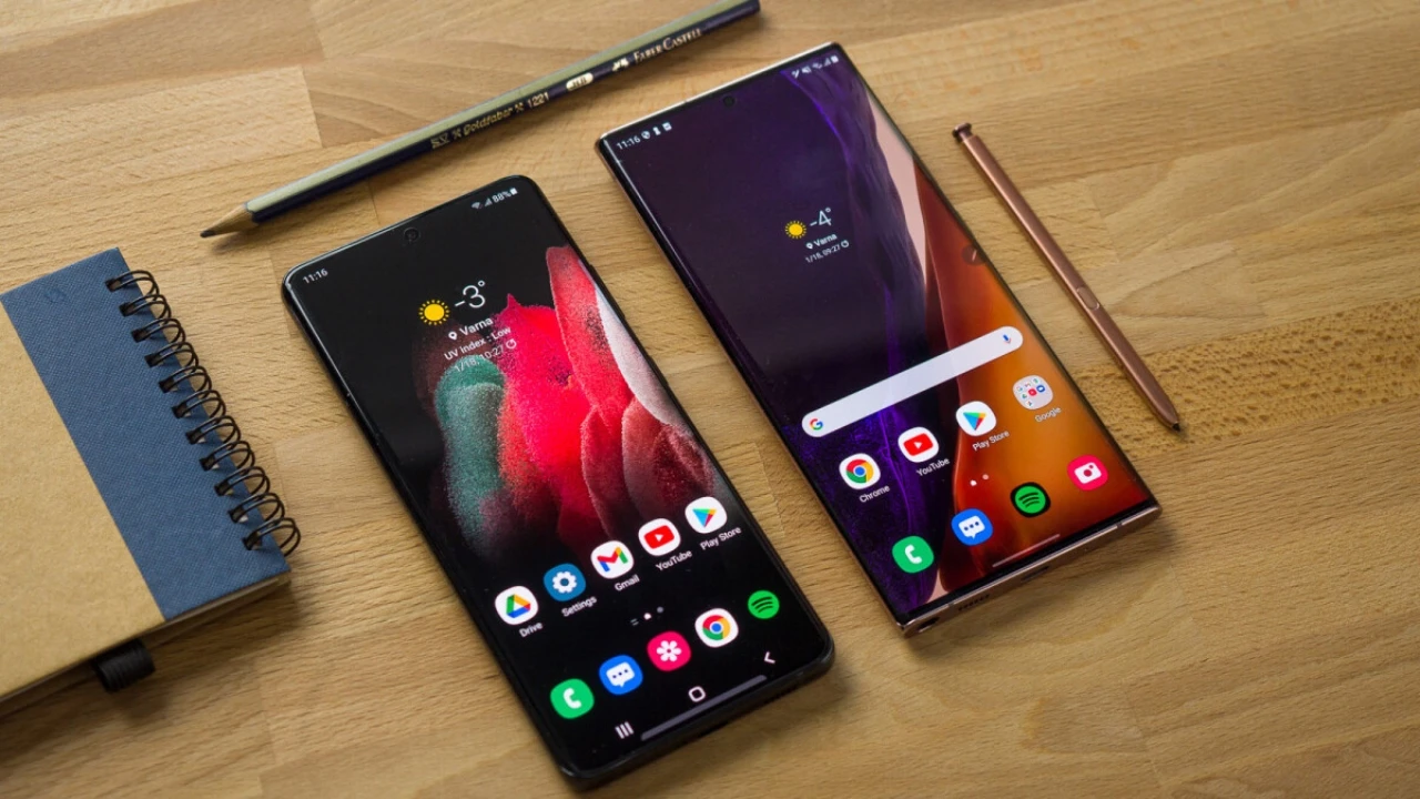 Samsung, Galaxy S22 Ultra için ters köşe yaptı