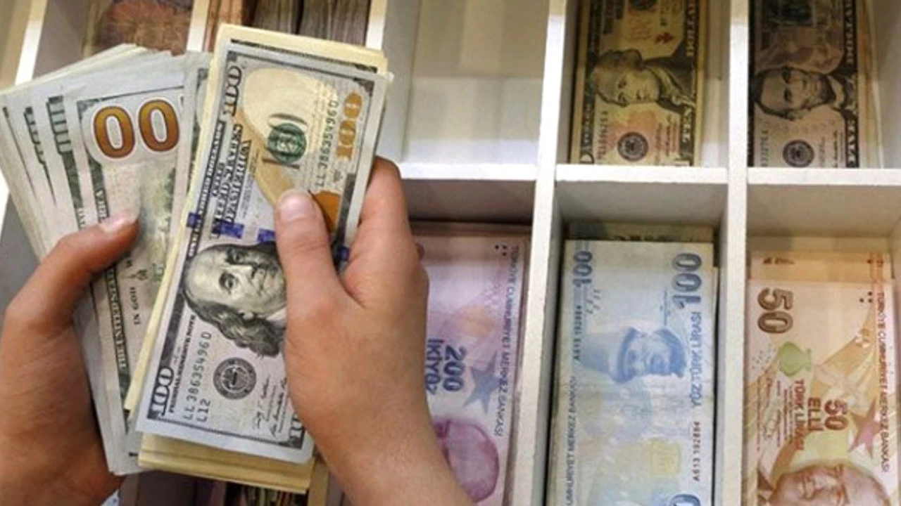 Yastık altına sürpriz hamle: Dolar ve euro fiyatında düşüş devam ediyor