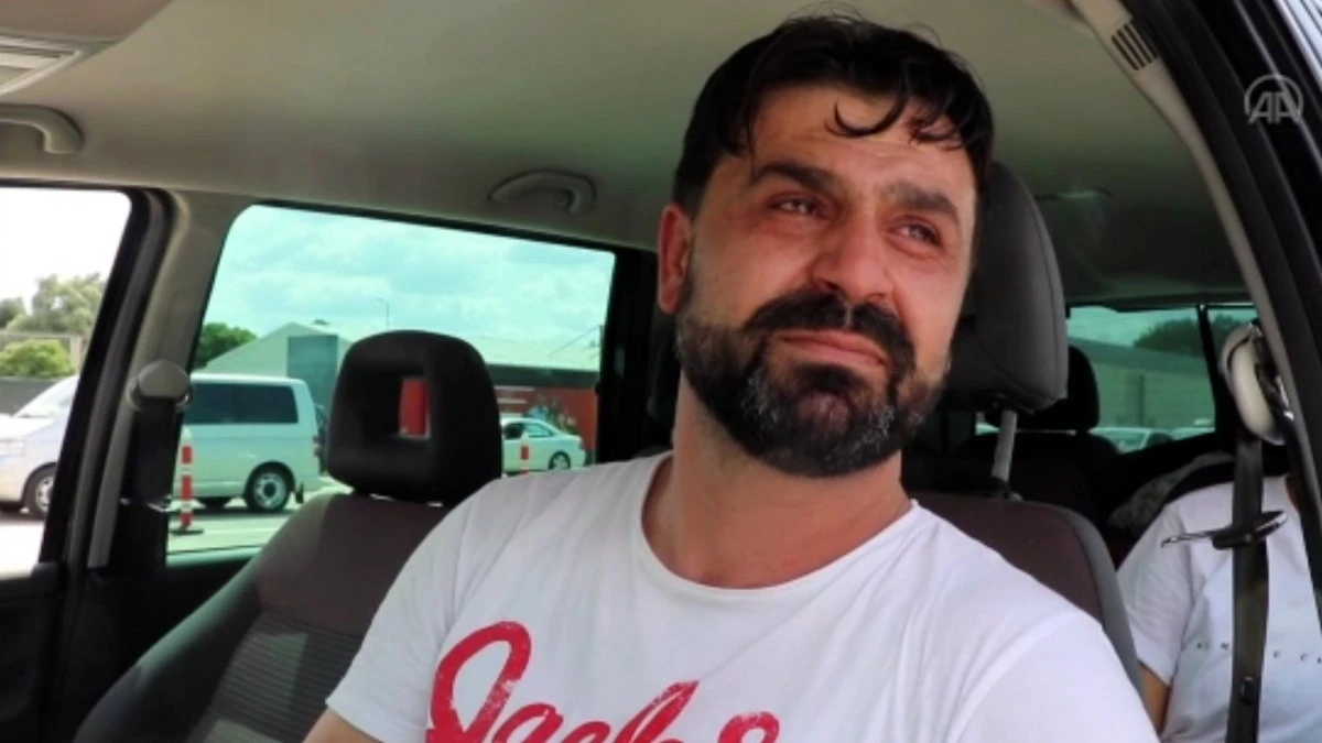 Gurbetçinin vatan hasreti gözyaşı döktürdü