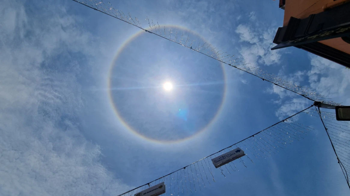 Güneşin çevresindeki gizemli halka herkesi şaşırttı