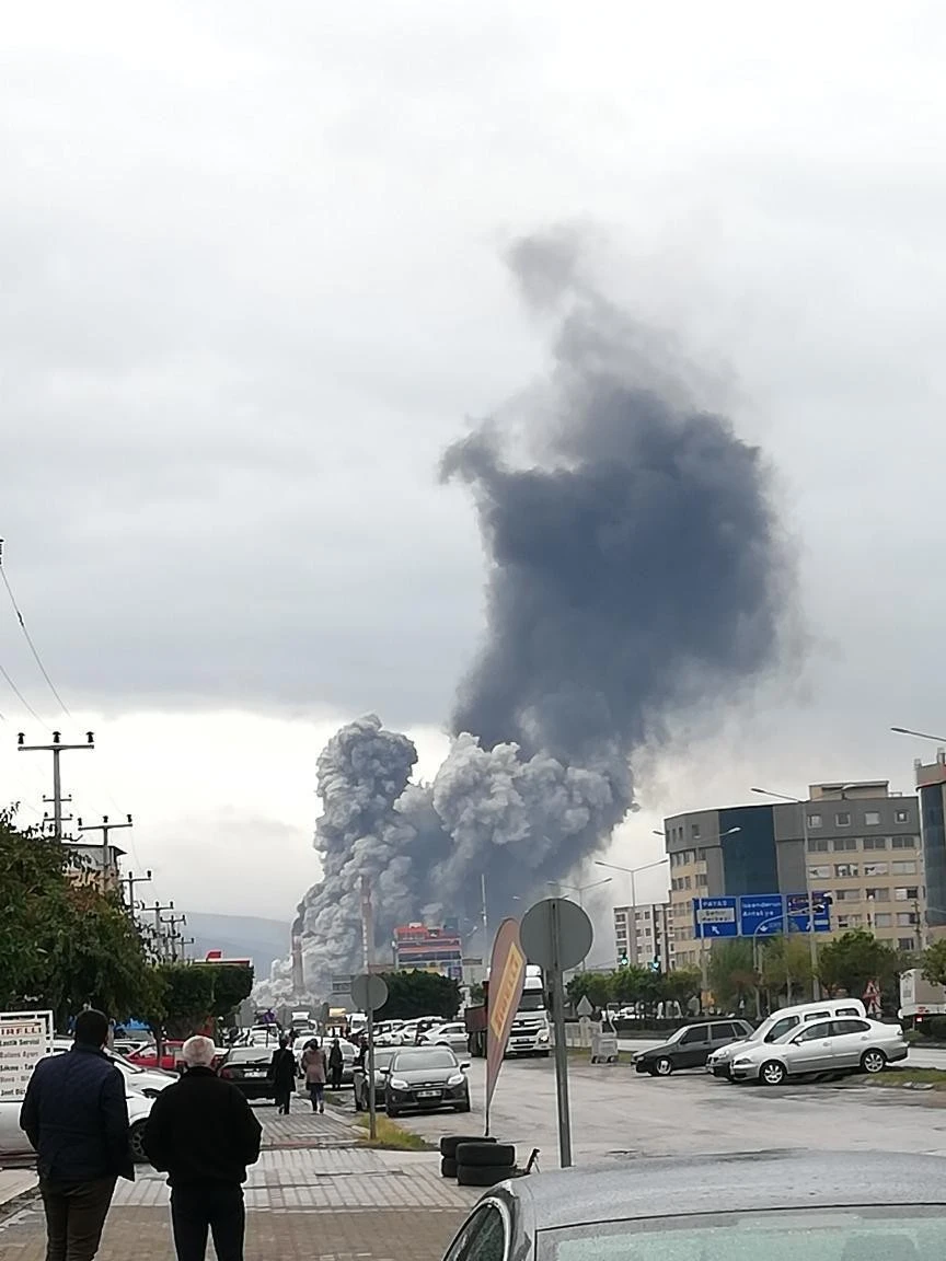 Hatay'da demir çelik fabrikasında şiddetli patlama
